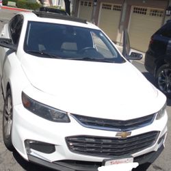 FOR SALE: 2018 Chevy Malibu- LT 4D
