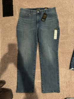 Women’s Lee Jeans- With Tags On