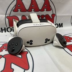 Meta Quest VR 3S 128GB All-In-One Virtual Reality Headset 11058650