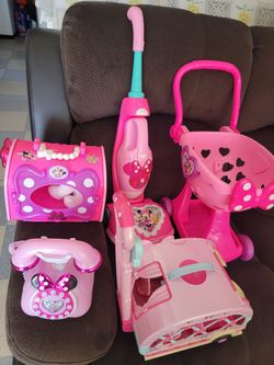 Toys the Minnie mouse
