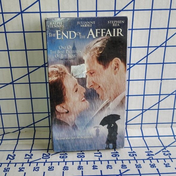 The End Of The Affair VHS Sealed Ralph Fiennes Julianne Moore Stephen Rae Drama