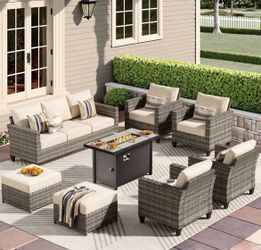Patio furniture set outdoor new in the box