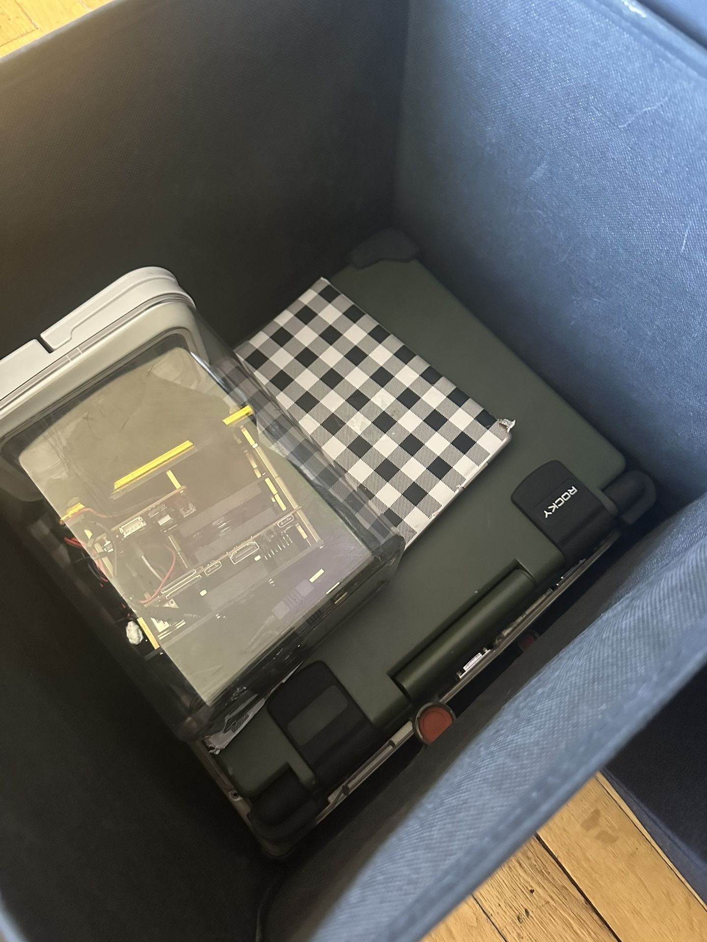 Computer Parts Haul (Multiple Parts)