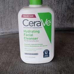 CeraVe Hydrating Facial Cleanser 