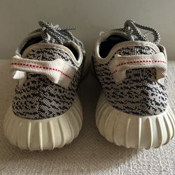 Adidas Yeezy Turtle Dove for Sale in Norcross, GA - OfferUp
