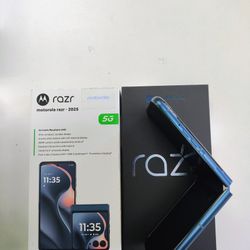 Moto Razr 2025