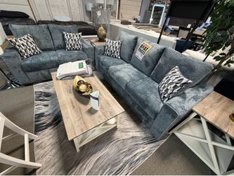 Cute sofa loveseat! Many colors! Easy Financing! 😘❤️🙏