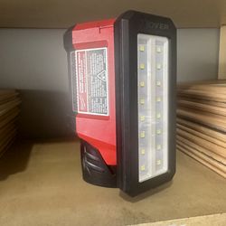 Milwaukee Rover light