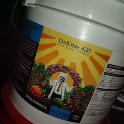 Dakine 420 Bloom Nutrients