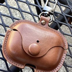 AirPods Pro Anti Fall Leather Buckle Case