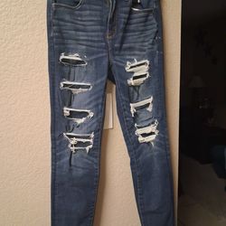 Vendo bonito pantalon American eagle size 2