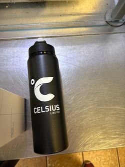 Celsius Live Fit Insulated Water Bottle
