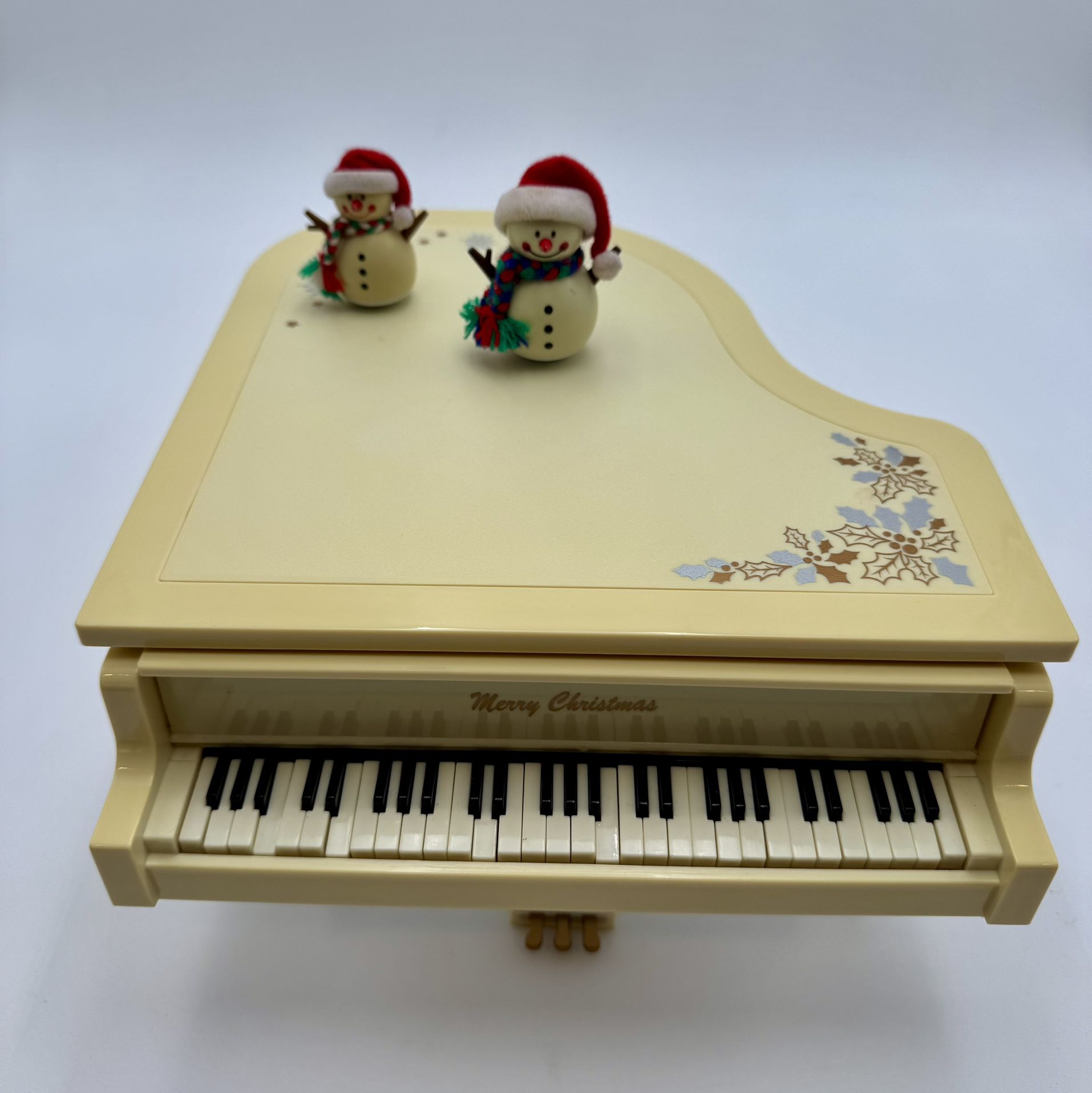 🎄 Magical Christmas Piano - Musical & Dancing Snowmen!⛄️
