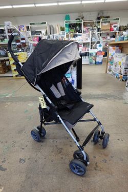 Ingenuity 3D Mini Convenience Lightweight Stroller with Compact Fold – Tan