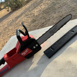 Milwaukee Fuel Chainsaw- 18V 16 Inch TOOL ONLY