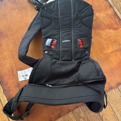 Baby Bjorn Carrier 