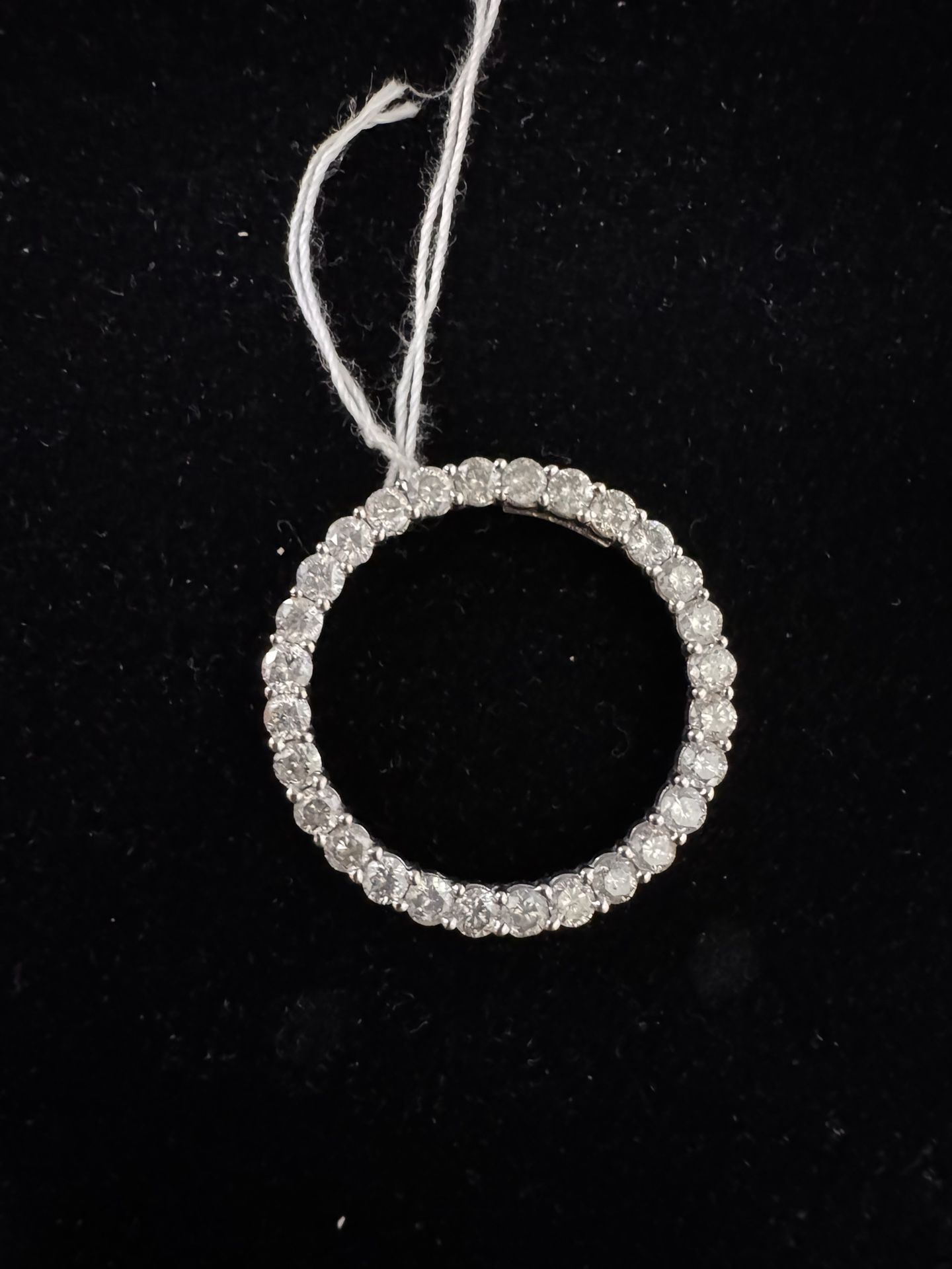 14k Wg 2.8 Carat Diamond Picture Frame