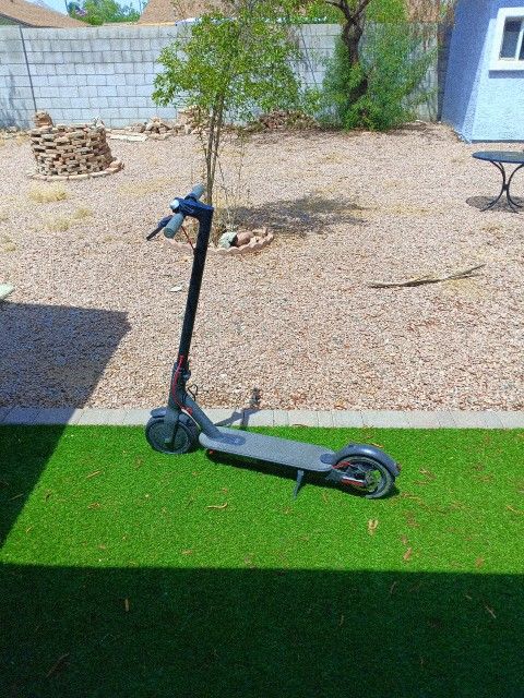 MI Electric Scooter M365