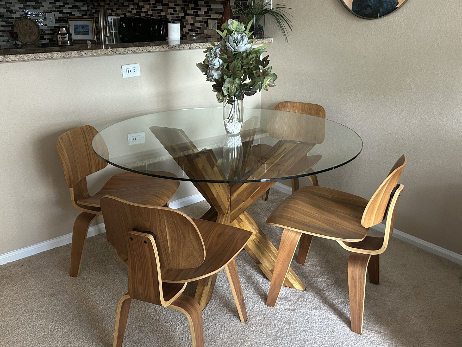 Mid-Century Modern Dining Table + 4 Chairs – $400