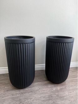 Set Of 2 Black Fluted Fiberglass Tall Planter