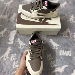 Jordan 1 Nike Dunks Travis Scott
