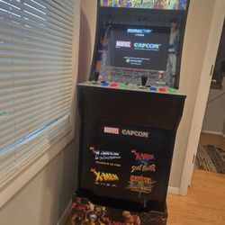 Arcade1UP X-MEN vs Street Fighter Arcade Game(w/ riser + light-up marquee) WiFi Multiplayer
