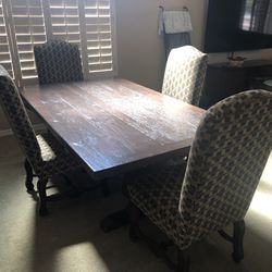 Dinning Room Table and Chairs 