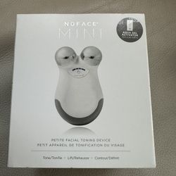 NuFACE Mini Classic Kit White Facial Toning Device w/Aqua Gel - NEW / SEALED