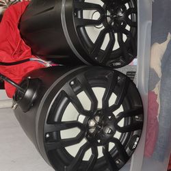 Ds 18 Tower Speakers  8 Inch