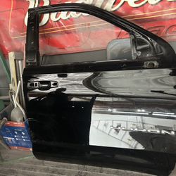 2022 GMC OEM Right Side Passenger Door 