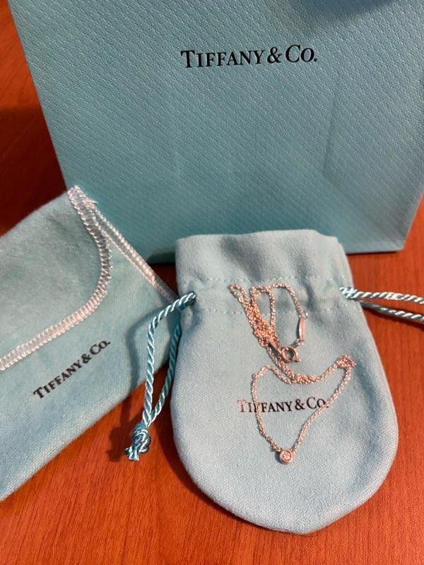 Tiffany And Co Elsa Peratti Diamond Necklace Carat Weight .03