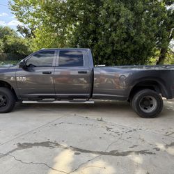 2017 Ram 3500 Chassis Cab