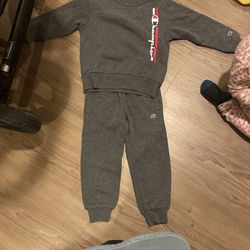 Champions boys set $10 size 4t