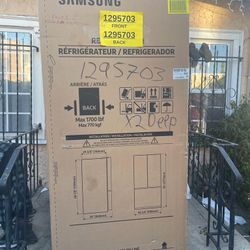 Tengo Este Refrigerador Nuevo En Su Caja  Es El Más Nuevo Resiente Con Pantalla 