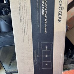 Three Screen Gaming Monitor 