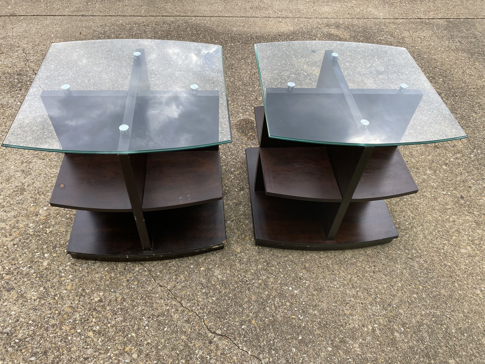 set of end tables