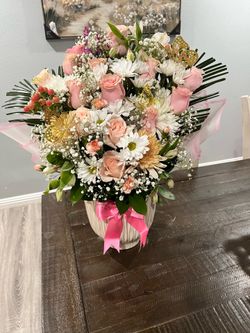 Flower and balloon Bouquets