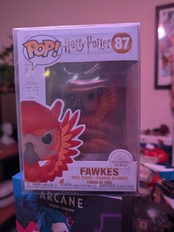 Fawkes Funko Pop 87 - Harry Potter - Unopened with Protector