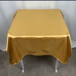 1 Gold Rectangle Satin Table Cloth