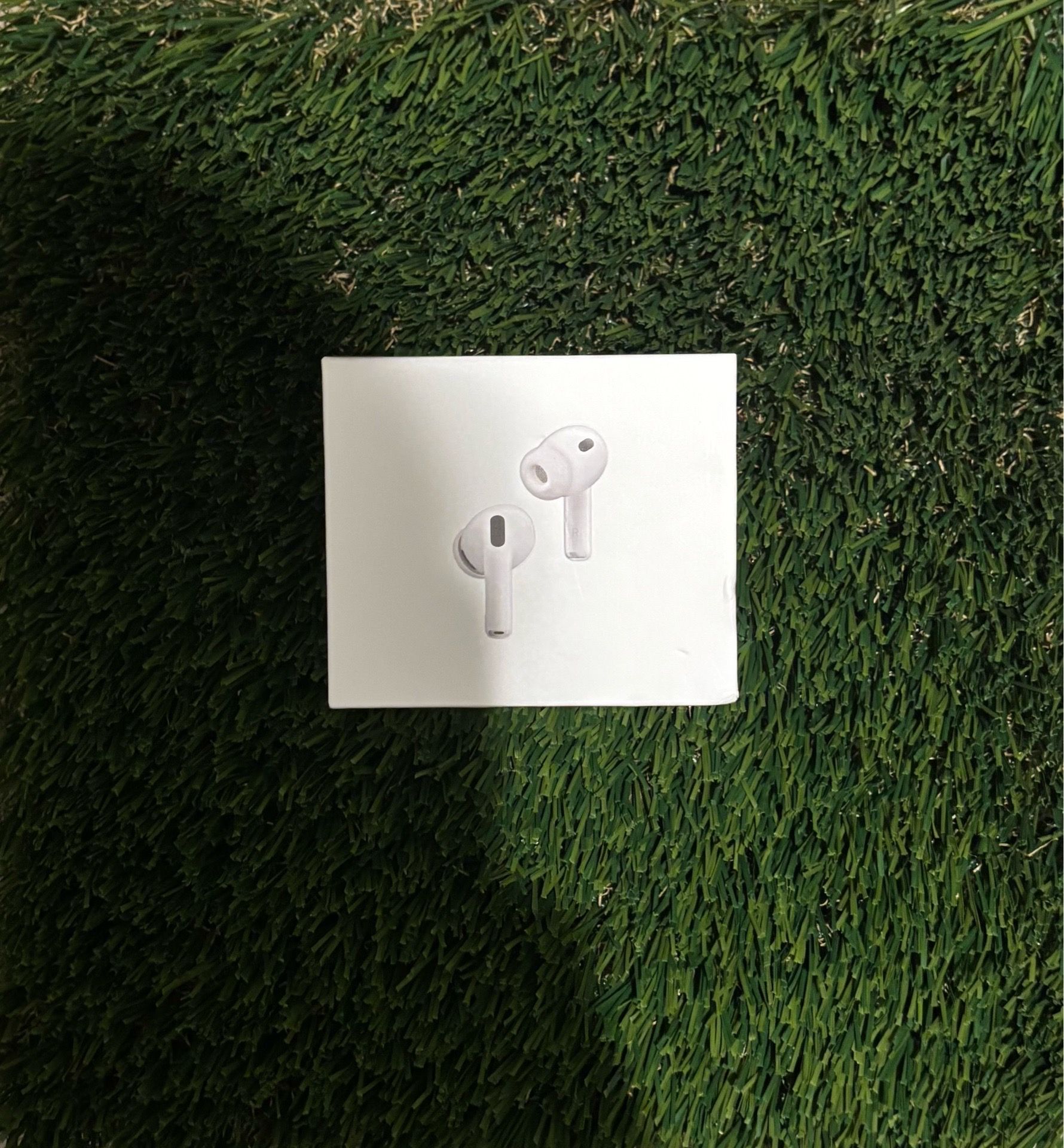 AirPods Pro 3 (send best offers)