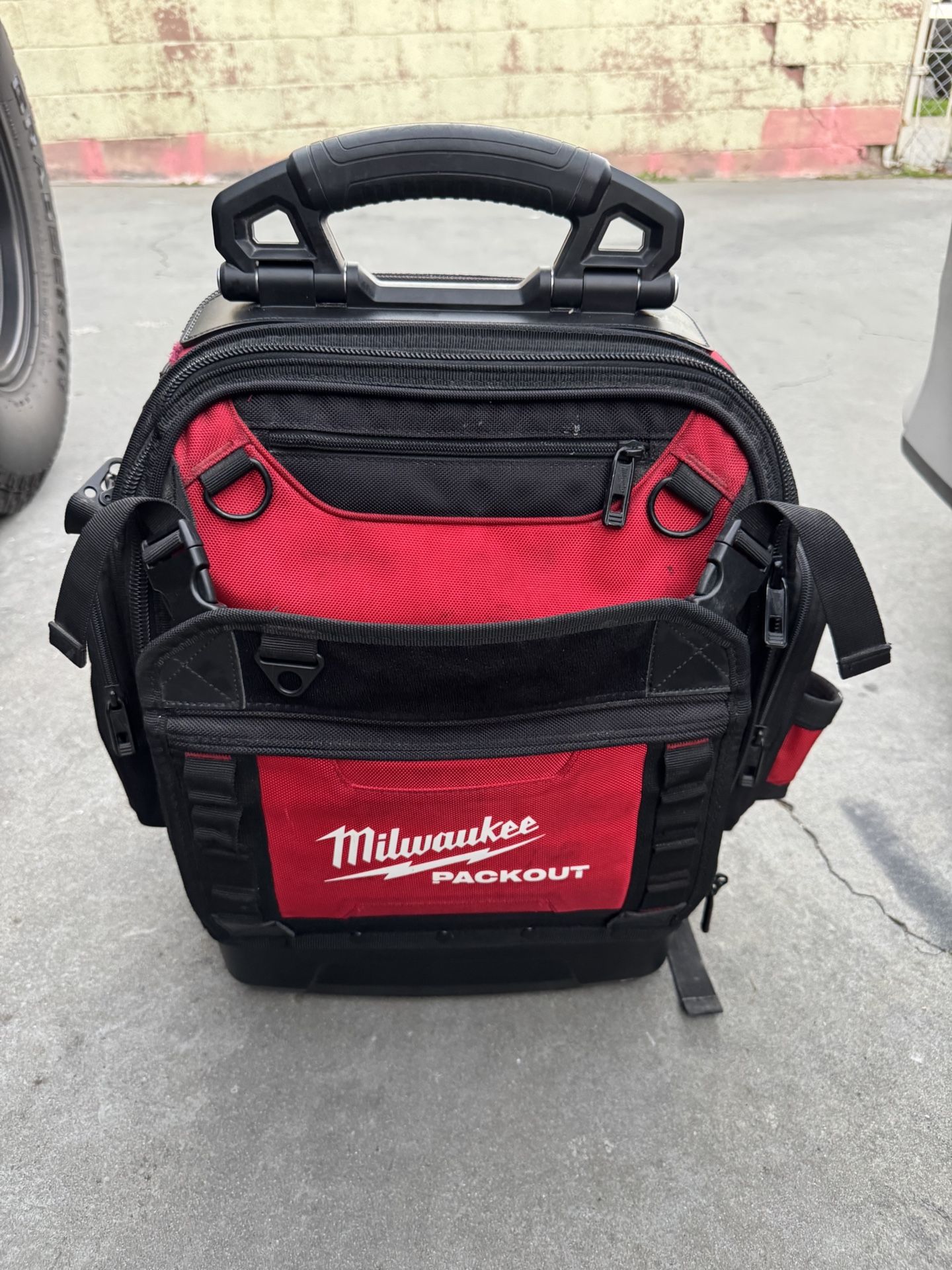 Milwaukee Packout Structures Backpack Great Condition