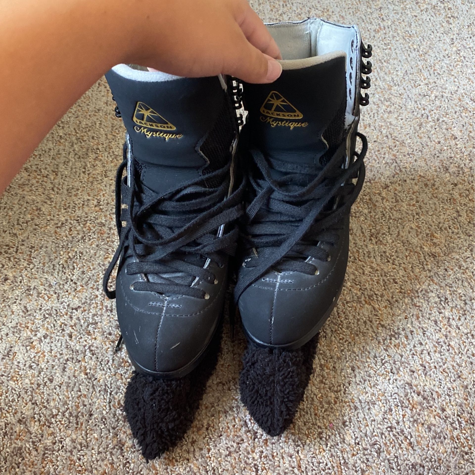 Jackson Mystique Ice Skates