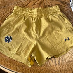 Notre Dame Under Armour Shorts Size Small