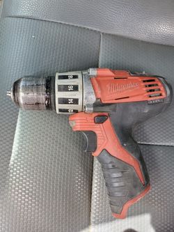 M12 milwaukee drill