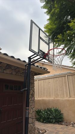 Adjustable Lifetime Basketball Hoop