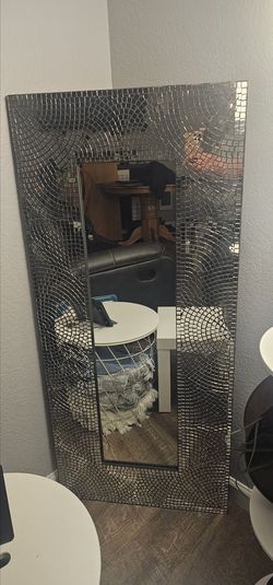 Full body mirror