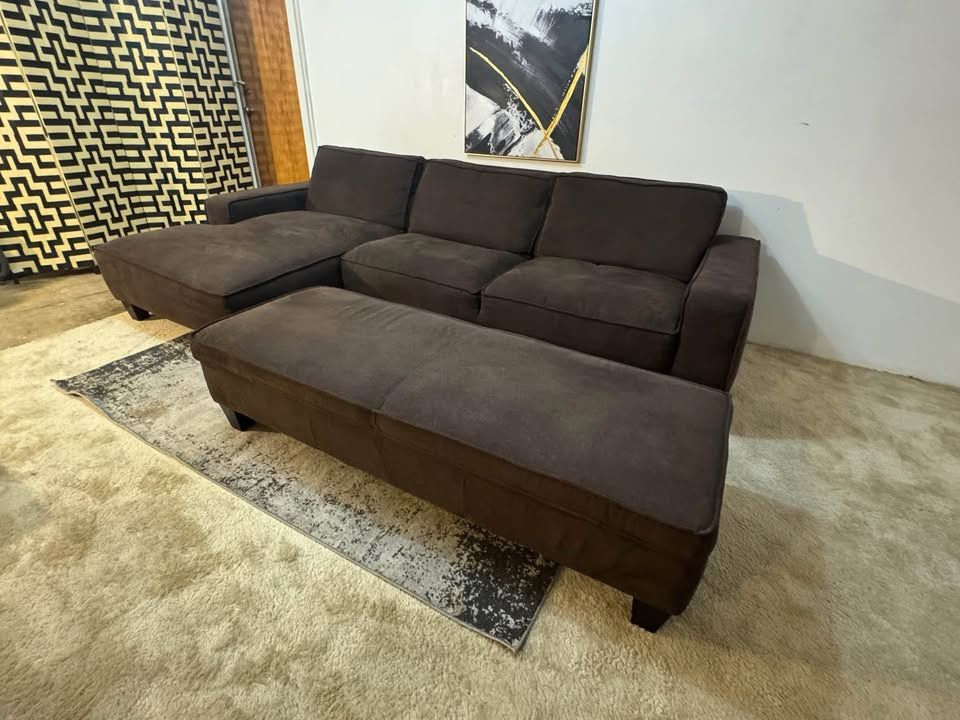 Brown 3-Seater Sectional Sofa with Ottoman Storage