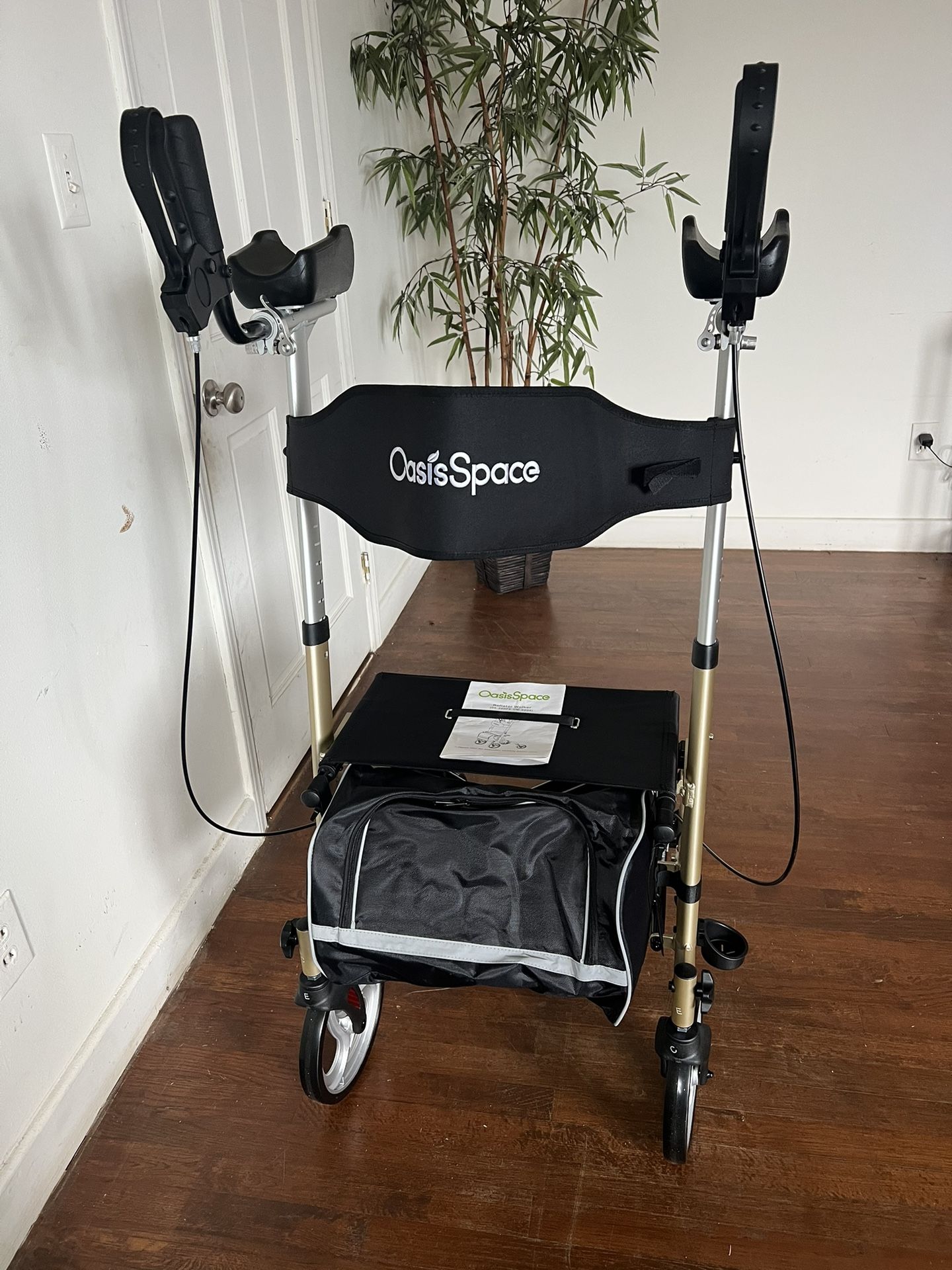 New OasisSpace Walker Rollator