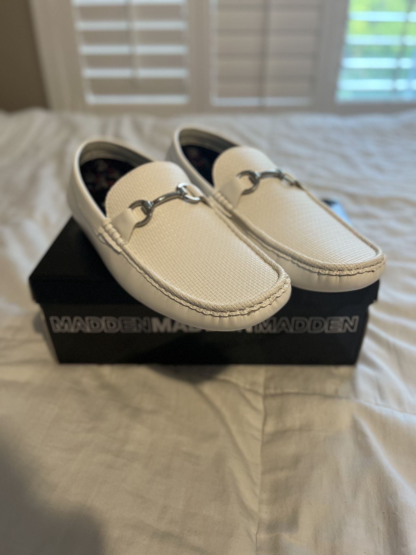 White Steve Madden Shoes for Sale in Greer, SC OfferUp