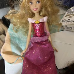 Disney princess dolls sold separately